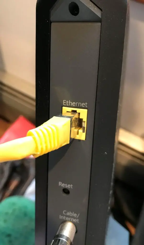 Modem ethernet connection