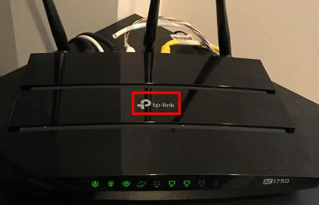 TP-Link router label